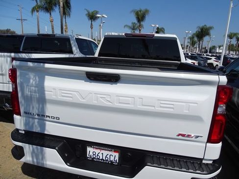 Used 2024 Chevrolet Silverado 1500 RST AWD/4WD image 3