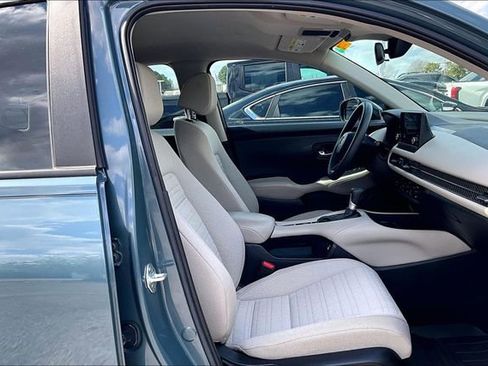 Used 2023 Honda HR-V LX image 28