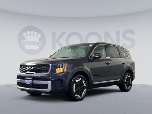 New 2025 Kia Telluride S image 1