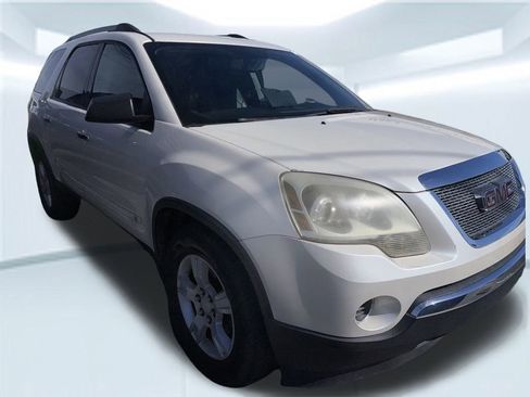Used 2010 GMC Acadia SL w/ Preferred Package image 2