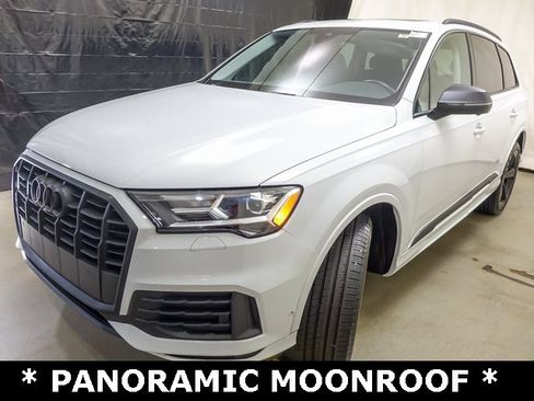 Used 2022 Audi Q7 2.0T Premium w/ Convenience Package image 4