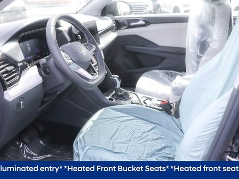 Used 2025 Volkswagen Taos S image 5