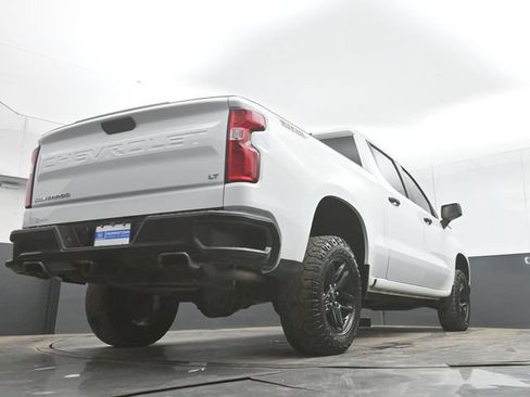 Used 2021 Chevrolet Silverado 1500 LT Trail Boss w/ Convenience Package II AWD/4WD image 47
