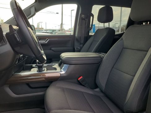 Used 2023 Chevrolet Silverado 1500 RST image 16