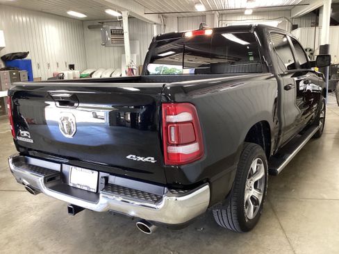 Used 2024 RAM 1500 Laramie AWD/4WD image 6