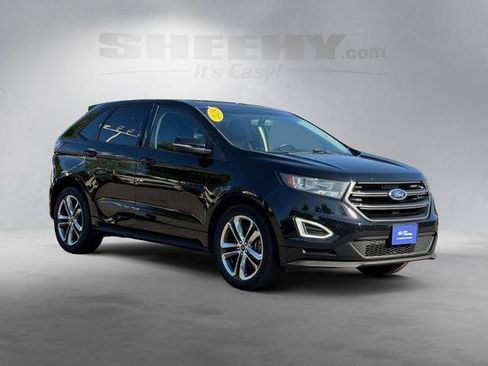 Certified 2018 Ford Edge Sport w/ Technology Package AWD/4WD image 2