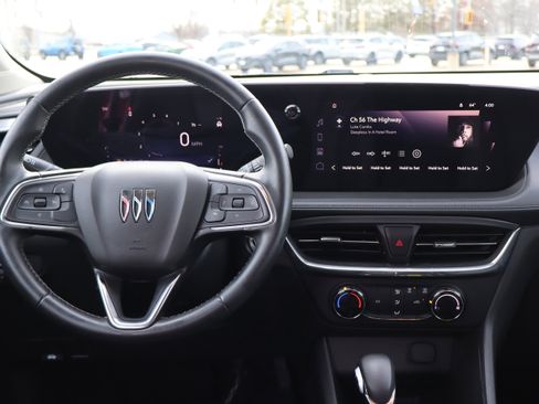 Used 2024 Buick Encore GX Preferred image 16