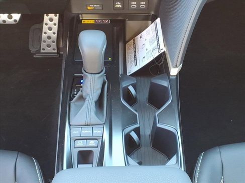 New 2026 Toyota Camry SE image 10