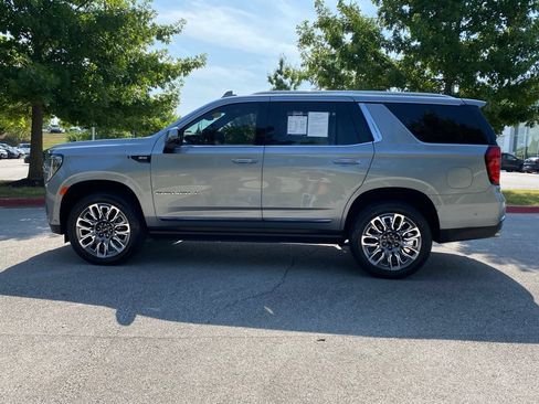 Used 2024 GMC Yukon Denali Ultimate AWD/4WD image 4