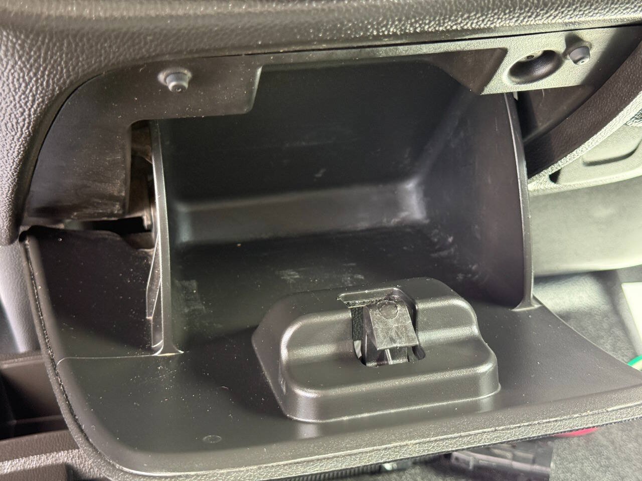 Used 2019 Chevrolet Silverado 2500 W/T AWD/4WD image 23
