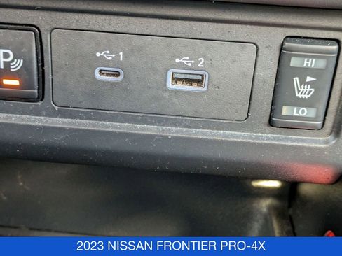 Used 2023 Nissan Frontier PRO-4X w/ Pro Convenience Package image 18