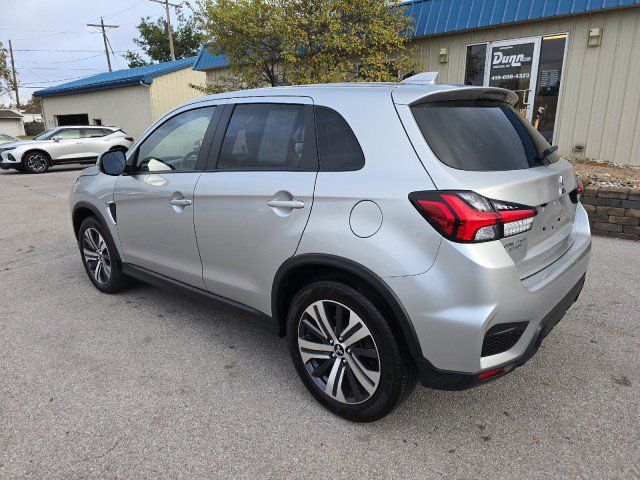Used 2024 Mitsubishi Outlander Sport AWD image 3