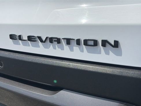 Used 2025 GMC Terrain Elevation w/ Elevation Premium Package AWD/4WD image 37