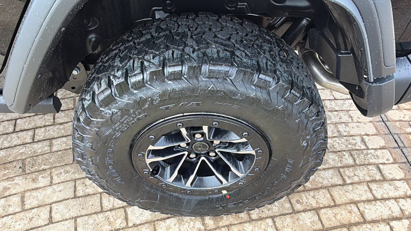 New 2027 Jeep Wrangler Unlimited Rubicon 392 AWD/4WD image 12
