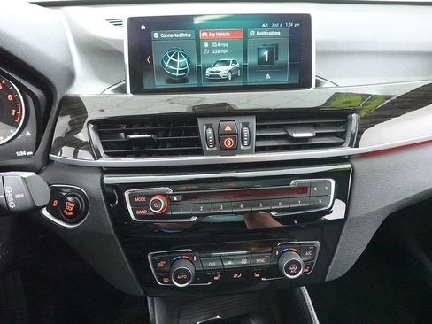 Used 2018 BMW X1 xDrive28i image 18