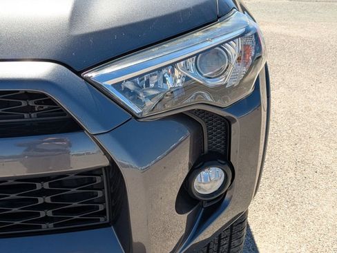 Used 2019 Toyota 4Runner SR5 image 9