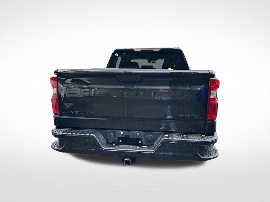 Used 2021 Chevrolet Silverado 1500 Custom w/ Rally Edition AWD/4WD image 7