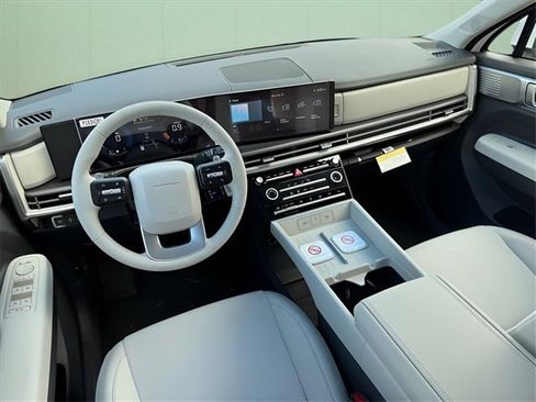 New 2026 Hyundai Santa Fe SE image 8