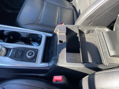 Used 2022 Ford Explorer Limited AWD/4WD image 13