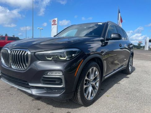 Used 2021 BMW X5 sDrive40i w/ Premium Package RWD image 11