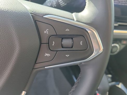 Used 2024 Chevrolet Trax ACTIV w/ Sunroof Package image 30