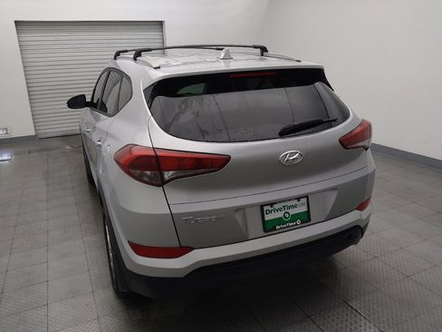 Used 2017 Hyundai Tucson SE Plus FWD image 6