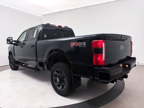 Used 2023 Ford F250 Lariat w/ Lariat Ultimate Package image 17