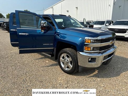 Used 2017 Chevrolet Silverado 2500 LTZ w/ Vortec Plus Package AWD/4WD image 34