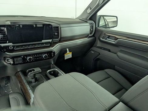 New 2025 GMC Sierra 1500 Elevation w/ Elevation Premium Package AWD/4WD image 28