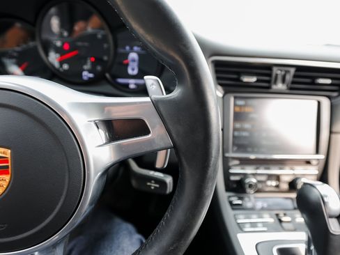 Certified 2016 Porsche 911 Carrera Black Edition image 16