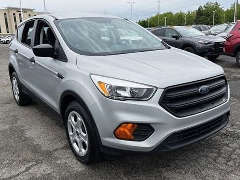 Used 2017 Ford Escape S FWD image 2