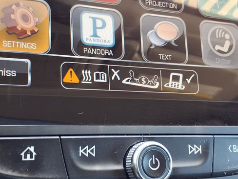 Used 2016 Chevrolet Malibu LT FWD image 8