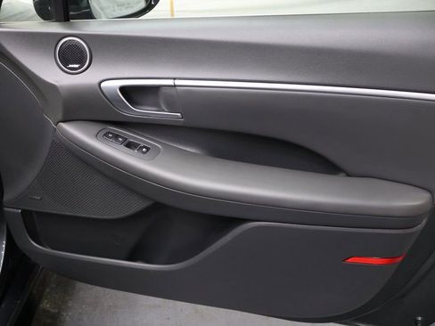 Used 2022 Hyundai Sonata SEL Plus image 12