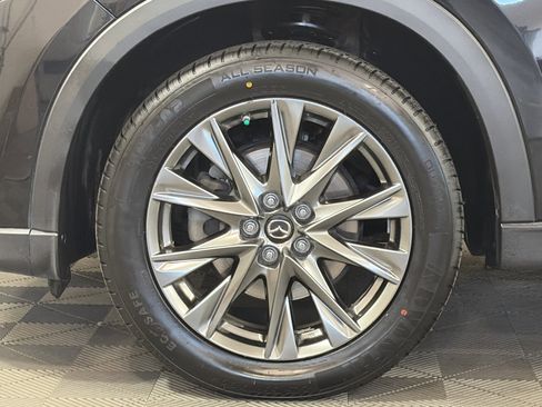 Used 2019 MAZDA CX-5 Signature image 11