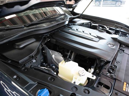 Used 2024 MAZDA CX-90 Plug-In Hybrid w/ Preferred AWD/4WD image 33