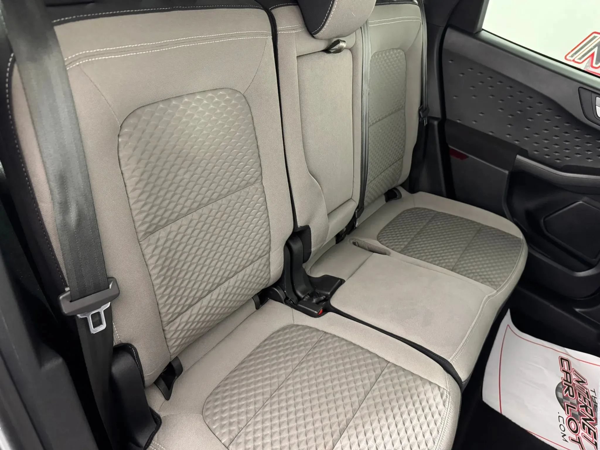 Used 2020 Ford Escape SE AWD/4WD image 36