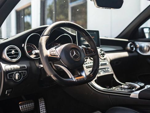 Used 2017 Mercedes-Benz C 63 AMG S image 23