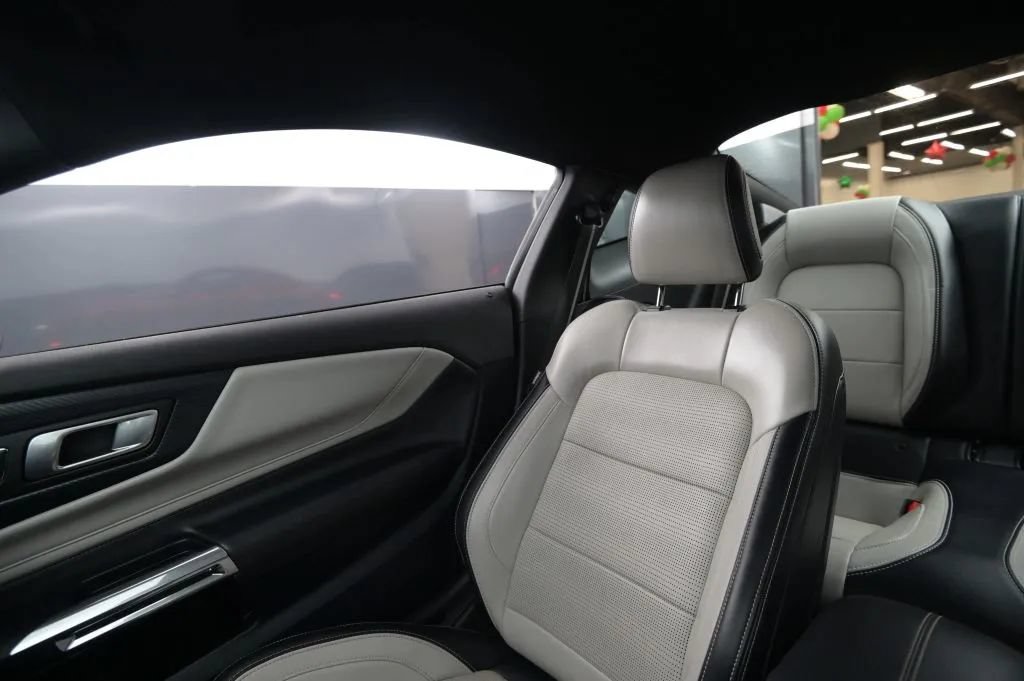 Used 2024 Ford Mustang Premium RWD image 30