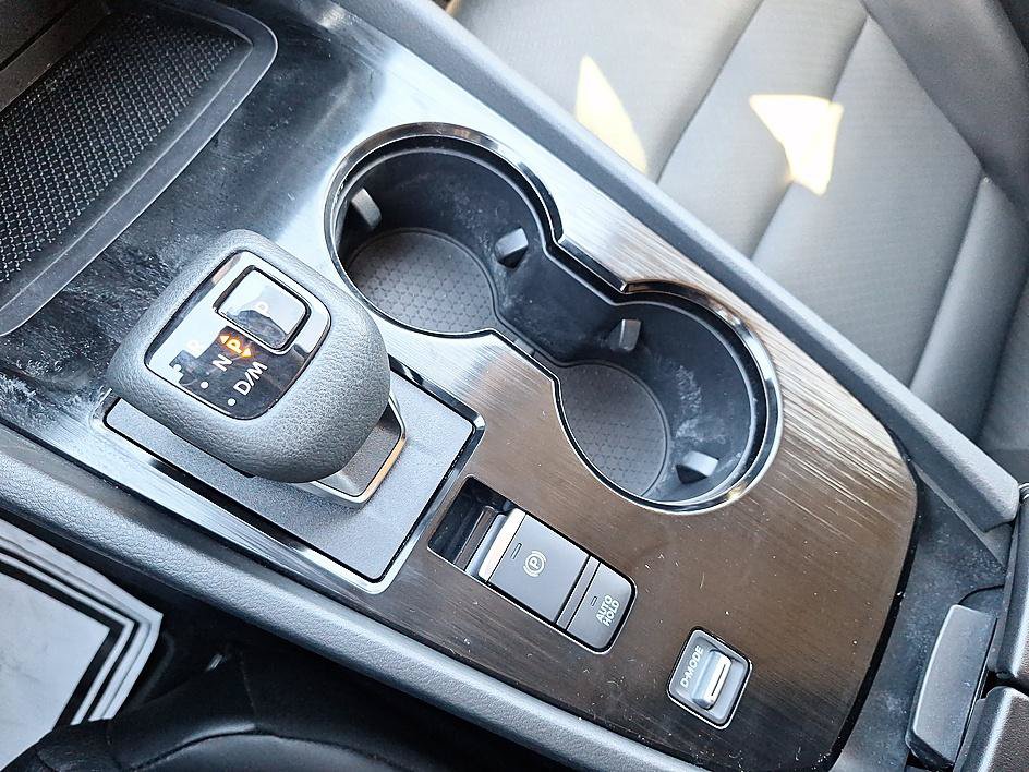 Certified 2023 Nissan Rogue SV w/ SV Premium B Package FWD image 18