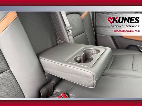 New 2026 GMC Canyon AT4 w/ Technology Plus Package AWD/4WD image 34
