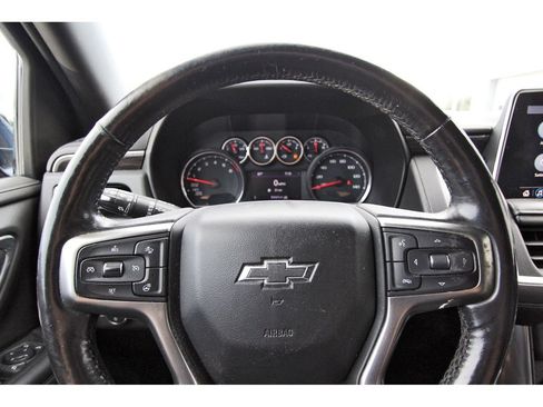 Used 2021 Chevrolet Tahoe Z71 w/ Z71 Signature Package AWD/4WD image 16
