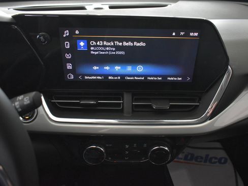 New 2026 Chevrolet Trax LT w/ LT Convenience Package image 26