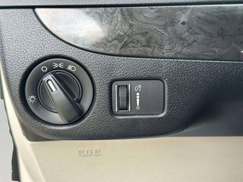 Used 2017 Dodge Grand Caravan SE w/ Power Window Group FWD image 25