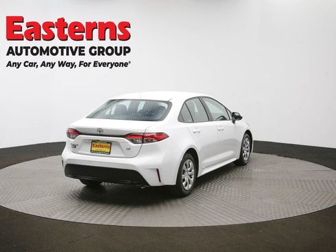 Used 2024 Toyota Corolla LE image 38