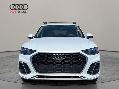 Used 2023 Audi Q5 e Premium Plus w/ Premium Plus Package AWD/4WD image 8
