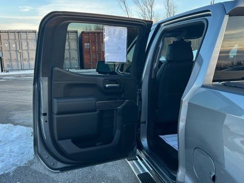 Used 2022 Chevrolet Silverado 1500 LTZ image 31
