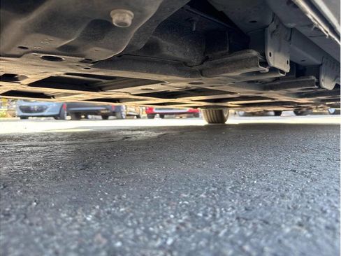 Used 2021 Chevrolet Bolt LT FWD image 34