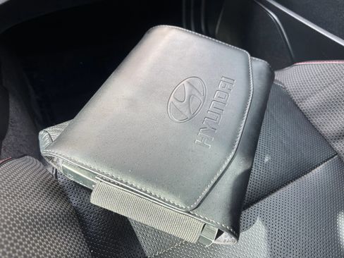 Used 2016 Hyundai Genesis Coupe 3.8 image 38