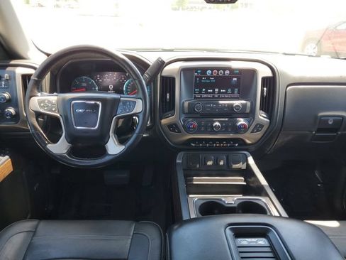 Used 2018 GMC Sierra 1500 Denali AWD/4WD image 29