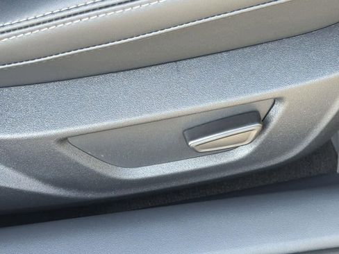 Used 2024 Ford Mustang GT Premium image 32